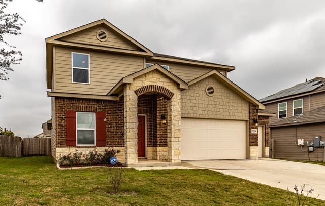4-bedroom rental at 7219 Dark Moon in Converse TX