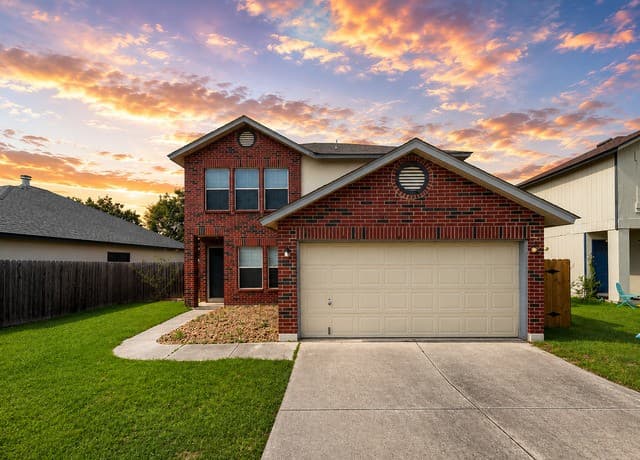 3-bedroom rental at 6667 Beech Trail in Converse TX