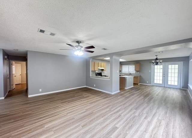 3-bedroom rental at 10431 Westfield Pl in San Antonio TX