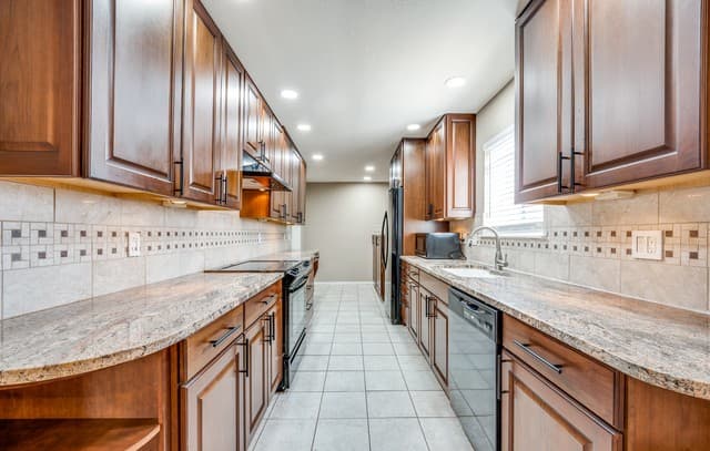 2-bedroom home for sale at 201 W Craig Unit APT N in San Antonio TX