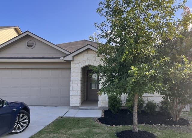 4-bedroom rental at 12150 Old Onyx in San Antonio TX