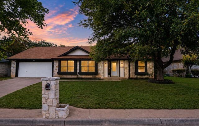 3-bedroom home for sale at 16923 Hidden Timber Wood in San Antonio TX