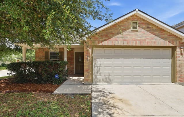 4-bedroom home for sale at 27022 Rustic Cabin in San Antonio TX