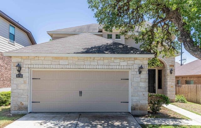 4-bedroom rental at 8730 Poppy Hls in Boerne TX