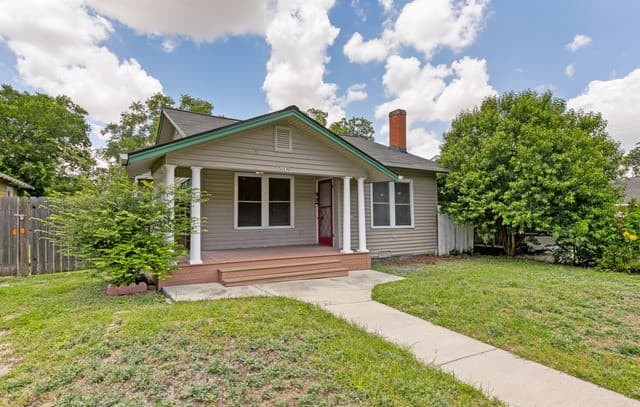 2-bedroom rental at 510 Avant Ave in San Antonio TX