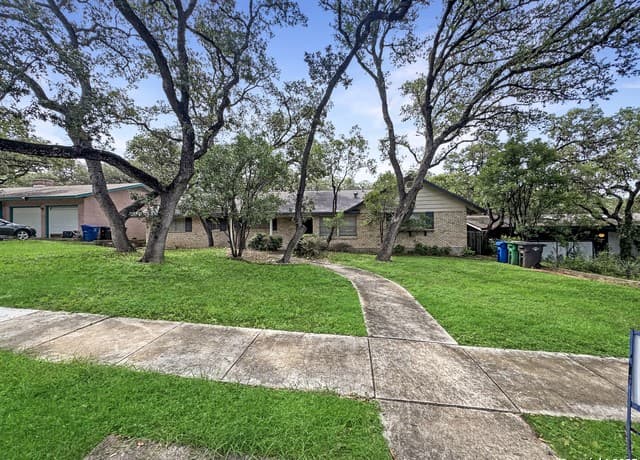 3-bedroom rental at 10502 Burr Oak Dr in San Antonio TX