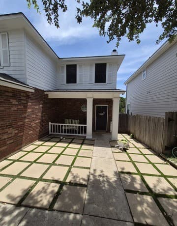 3-bedroom rental at 22002 Goldcrest Run in San Antonio TX