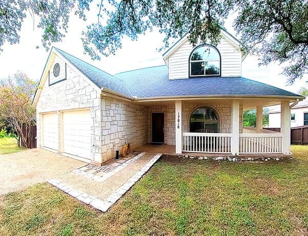 4-bedroom home for sale at 17818 Winter Hl in San Antonio TX