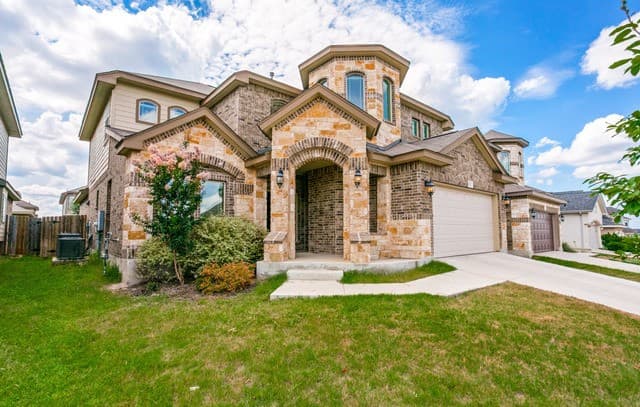 4-bedroom home for sale at 6923 Comanche Cougar in San Antonio TX