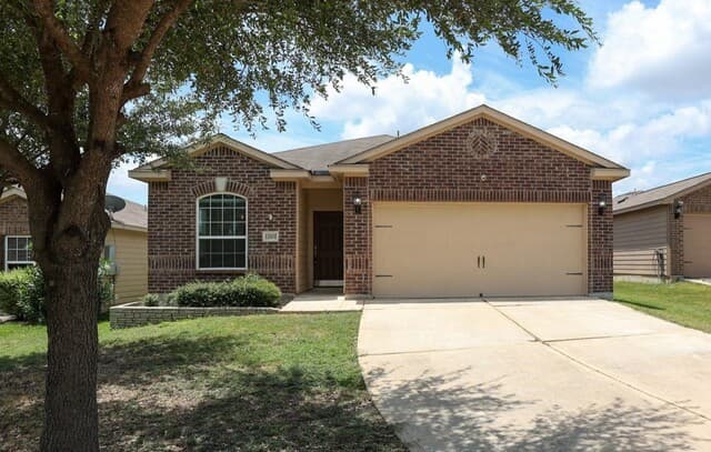 3-bedroom home for sale at 12102 Luckey Smt in San Antonio TX