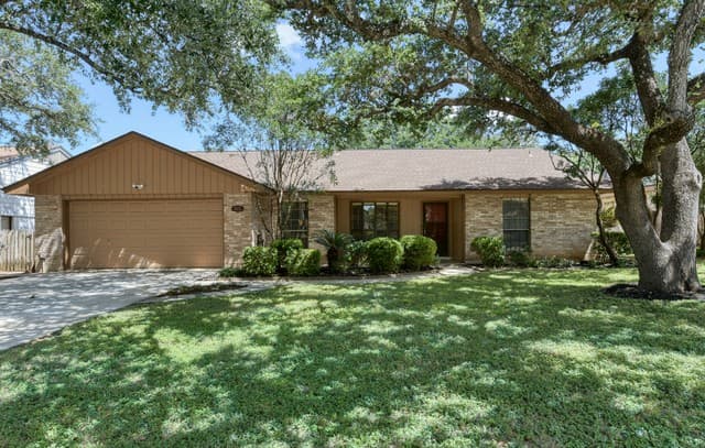3-bedroom home for sale at 903 Silver Spruce in San Antonio TX