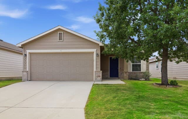 3-bedroom home for sale at 24211 Invitation Oak in San Antonio TX