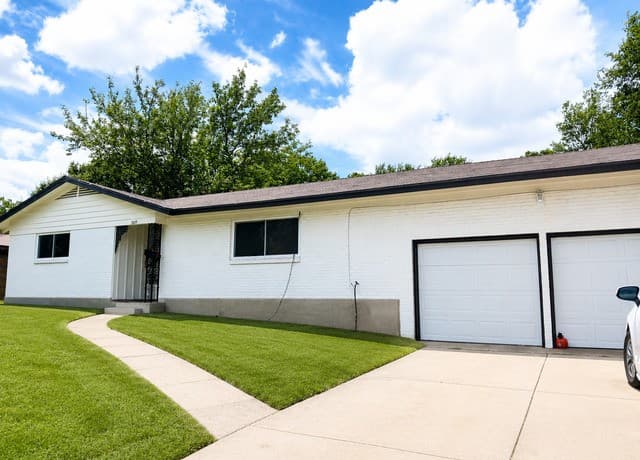 3-bedroom home for sale at 3611 Larkhill in San Antonio TX
